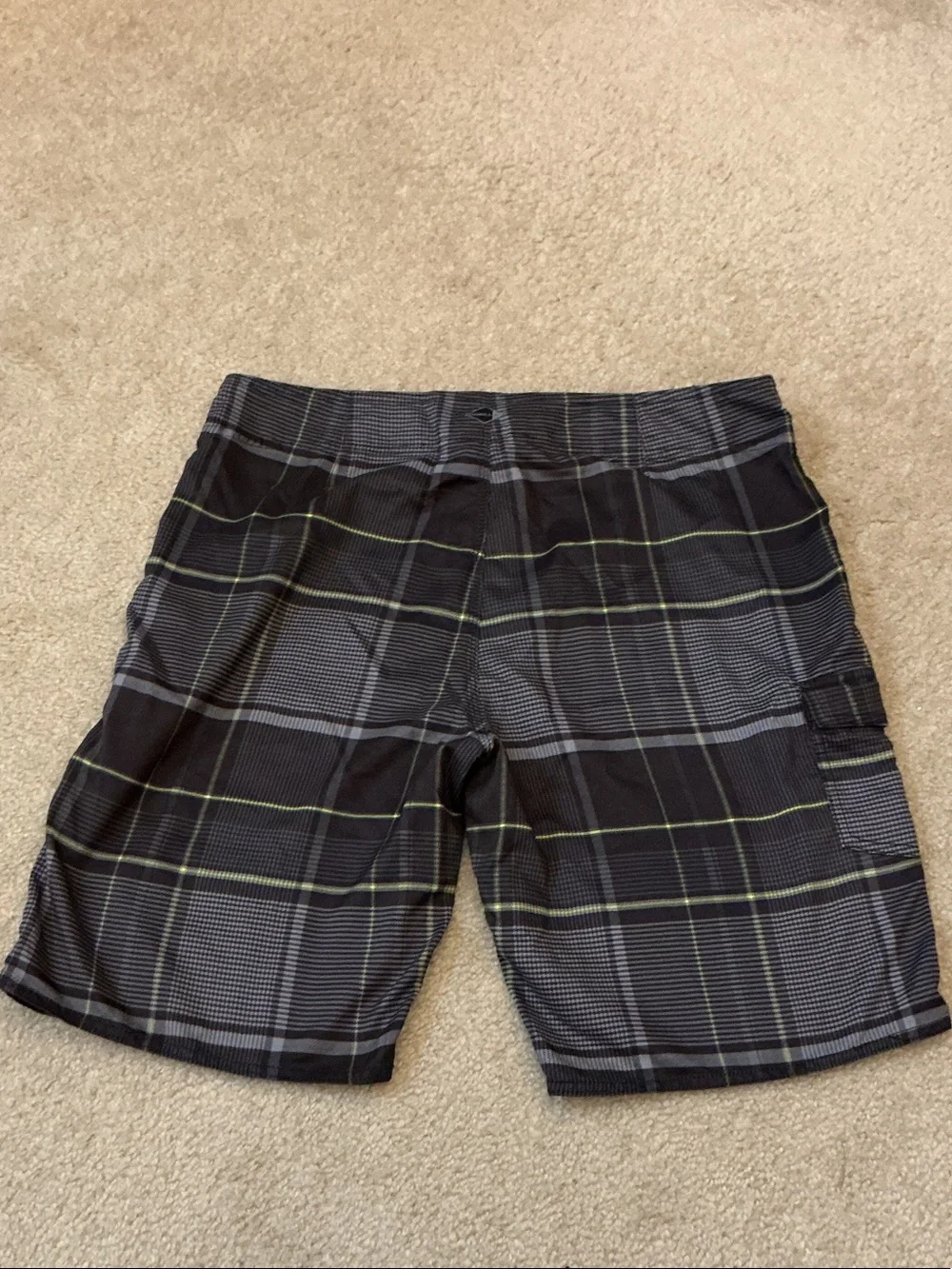 O'Neill Men’s Black Plaid 10” Board Shorts - Size 36